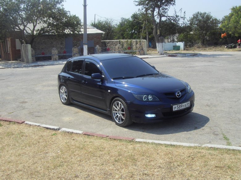 Мазда 3 2006 черная