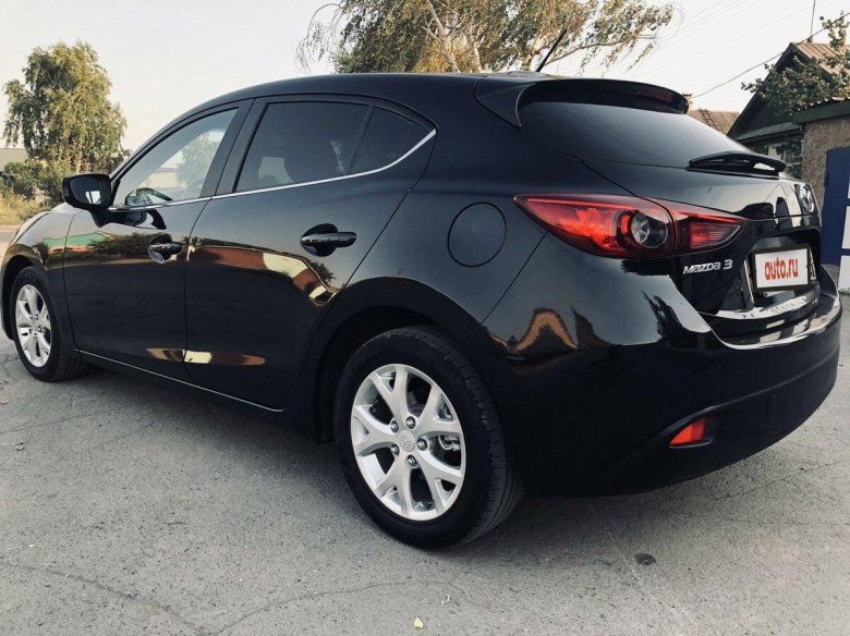 Мазда 3 2014 черная