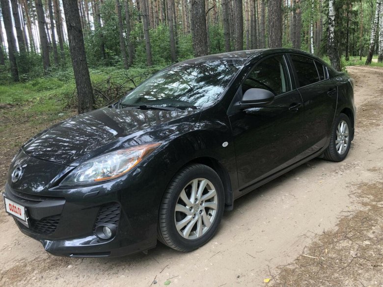 Мазда 3 2012 черная