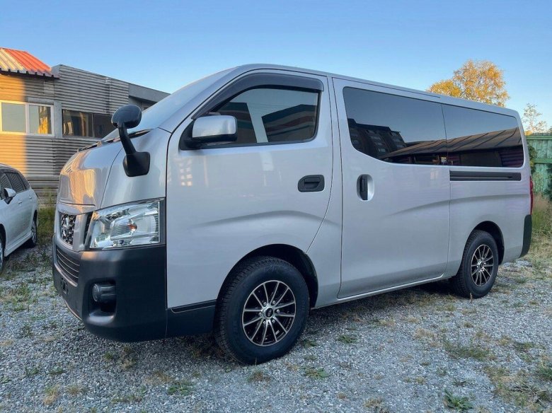 Nissan nv350 Caravan