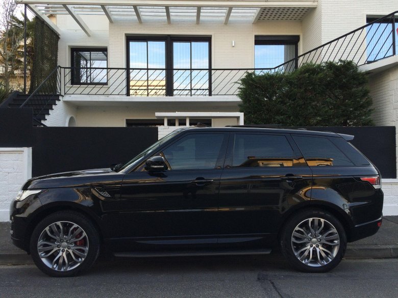 Рендж Ровер спорт 2016 черный