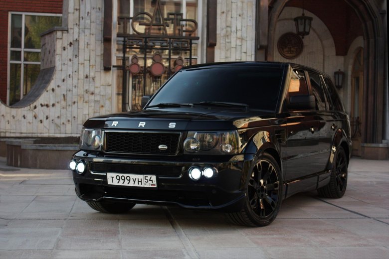 Рендж Ровер спорт черный