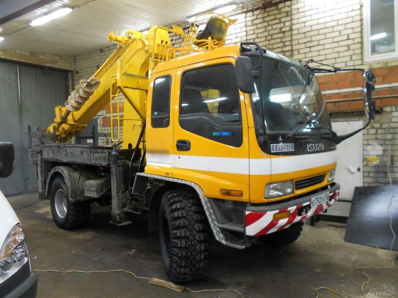 Ямобур на базе Исузу форвард