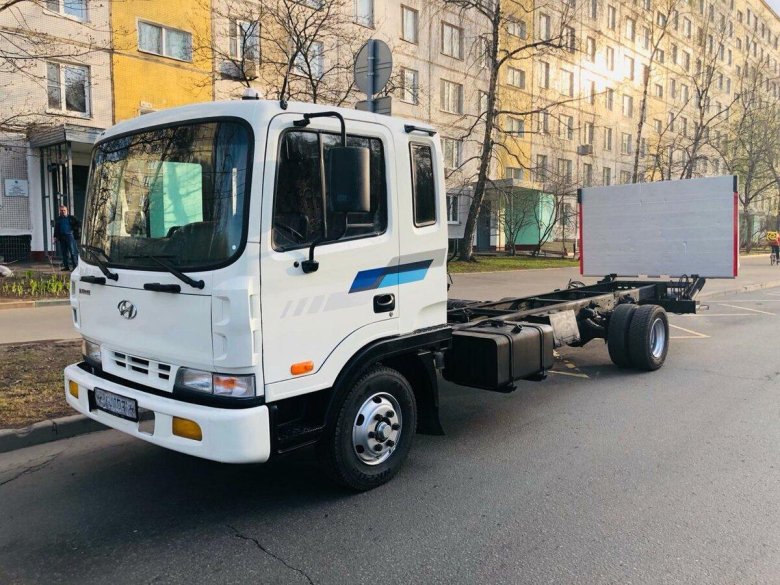 Hyundai HD 120 p1693