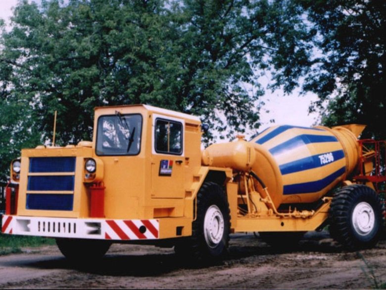 Шахтный самосвал МОАЗ-75291