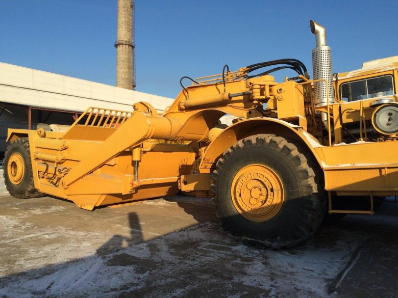 Скрепер самоходный МОАЗ-60071