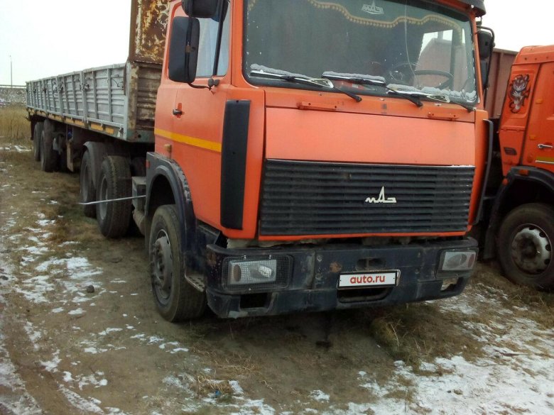 МАЗ 64229 С полуприцепом