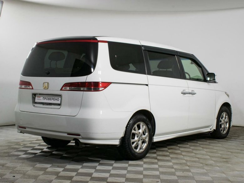 Toyota alphard ii