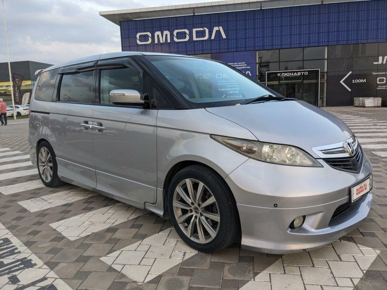 Honda Elysion Рестайлинг