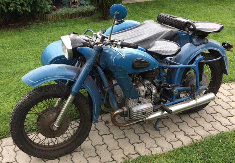 Мотоцикл Днепр МТ 8