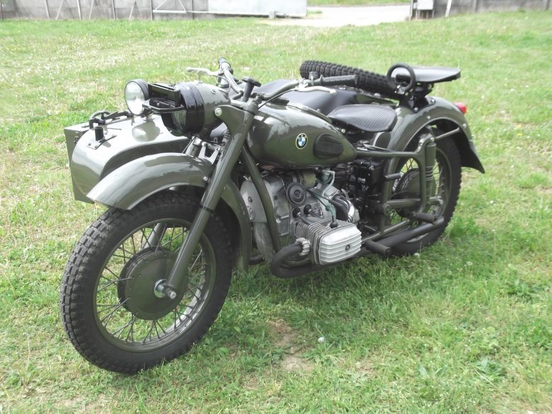 Мотоцикл Днепр к 650