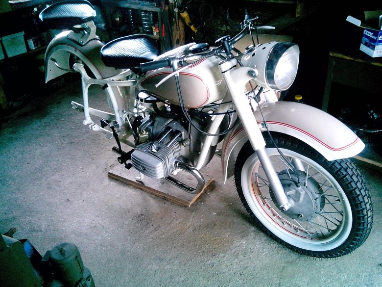 Мотоцикл Днепр к 650