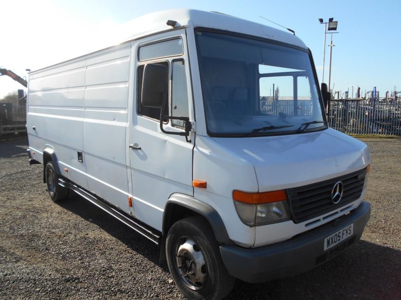 Mercedes-Benz Vario 814