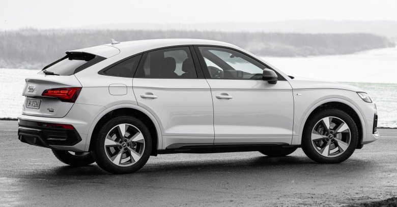 Audi q3 i
