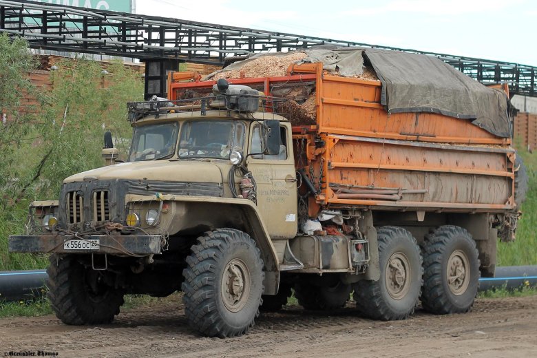 Урал 4320 сельхозник