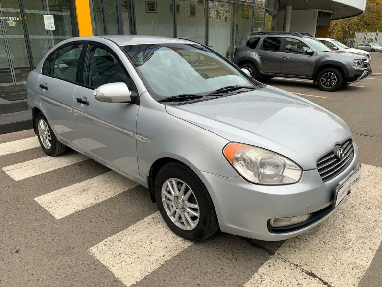 Внутри автомобиля