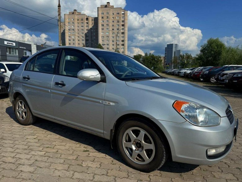 Внутри автомобиля