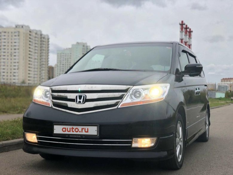 Nissan serena iii (c25)