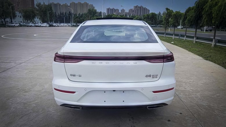 FAW Bestune b70 2024