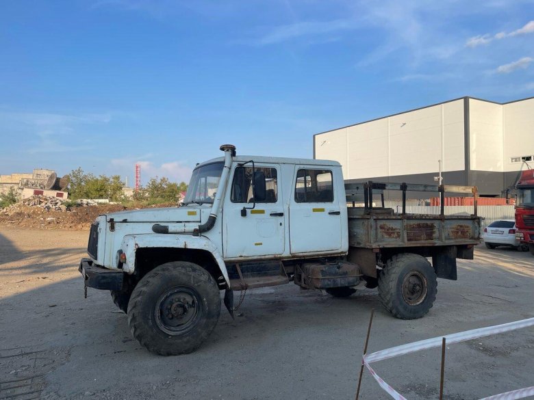 Автомобиль