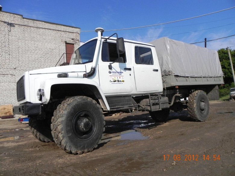 ГАЗ 3325 Егерь II