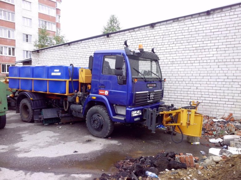 ЗИЛ 4329 тягач