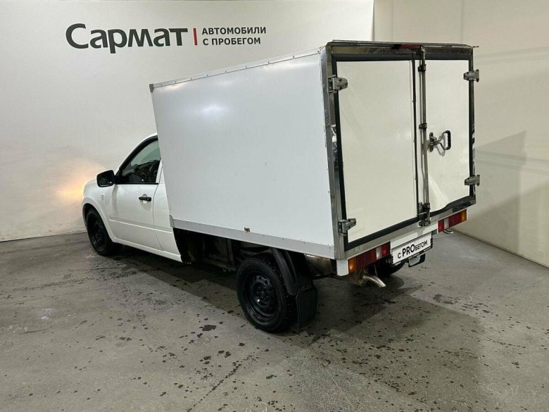 Внутри автомобиля