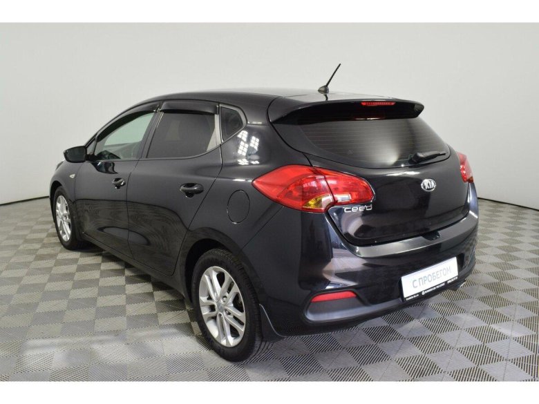 Kia Ceed черный