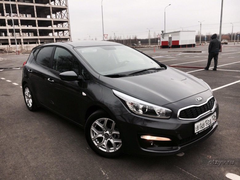 Kia Ceed 2016 черная