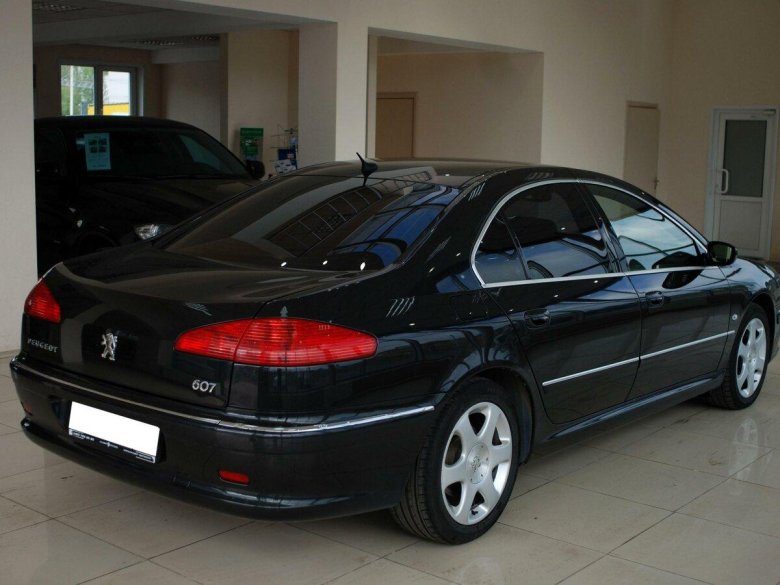 Peugeot 607 i