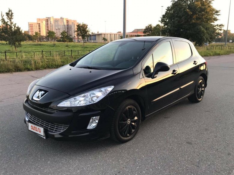 Пежо 308 черная