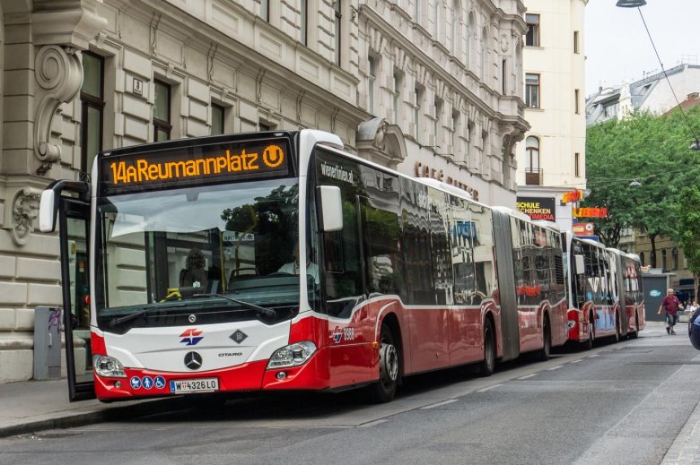 Автобусный транспорт