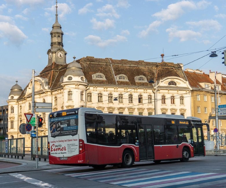 Автобус Мерседес городской