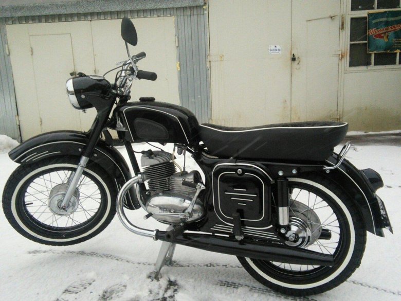 Мотоцикл Ковровец к-175