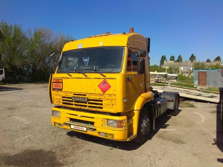 КАМАЗ 5460 желтый