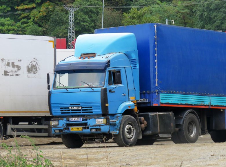 КАМАЗ-5460 седельный тягач