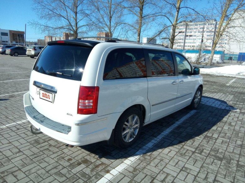 Chrysler town &amp; country v
