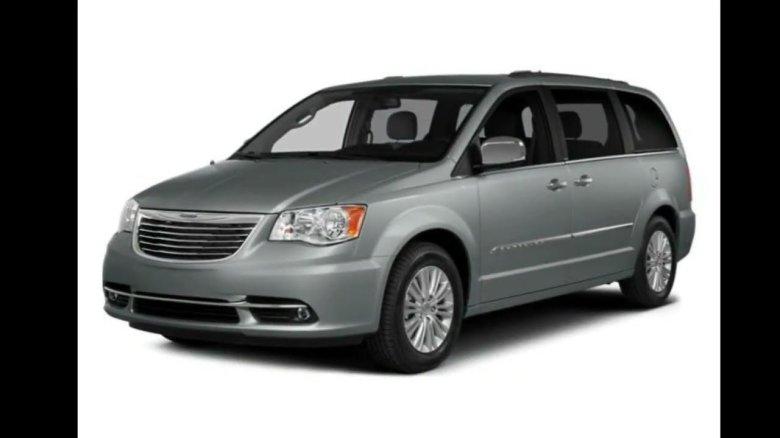 Chrysler town &amp; country v рестайлинг