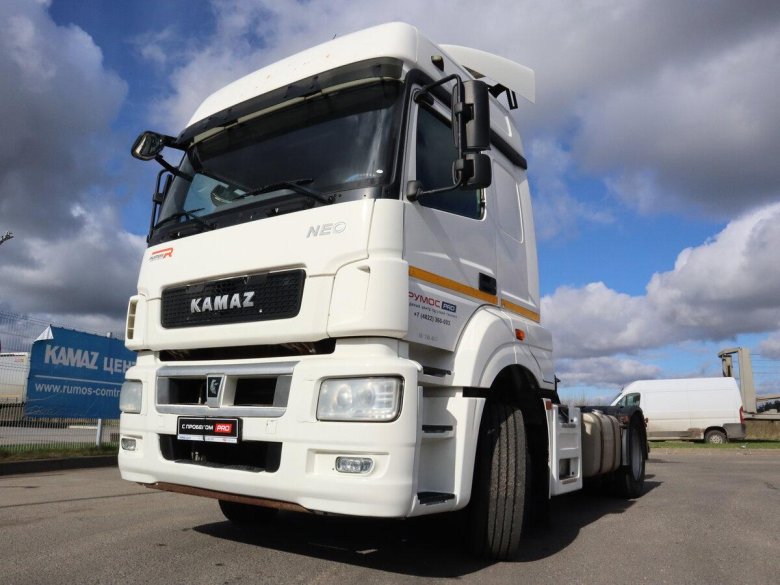 Седельный тягач камаз 5490