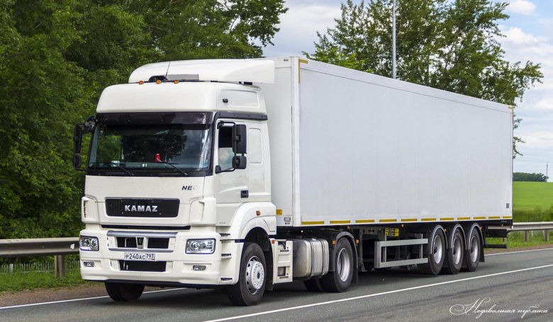 КАМАЗ 5490 фура