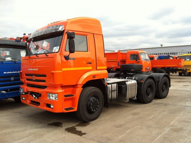 Камаз 6460 седельный тягач