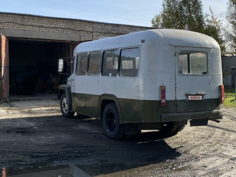 Автомобиль