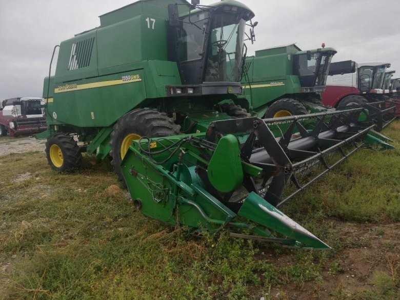 Комбайн Джон Дир 1550