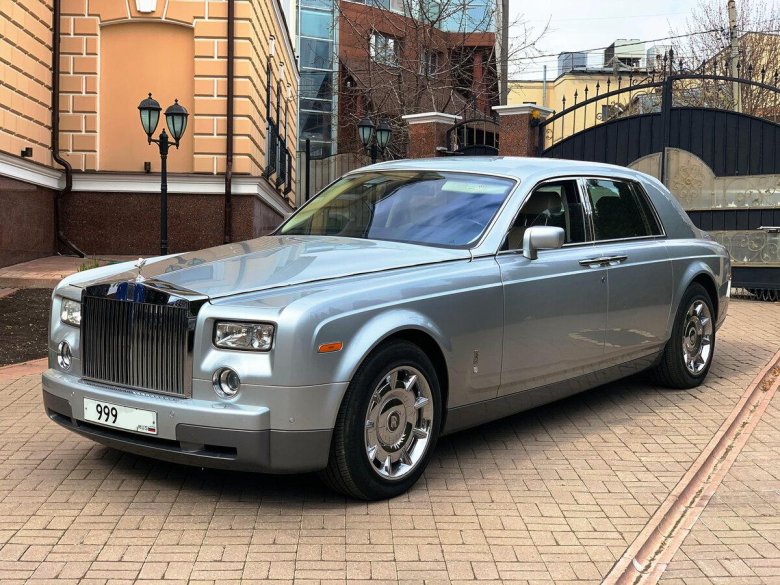 Rolls Royce Phantom 2004