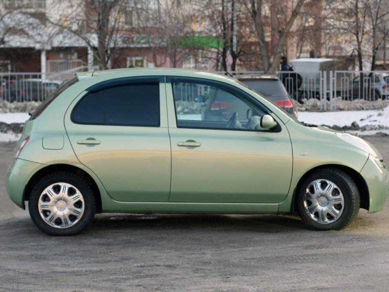 Nissan march iii (k12)