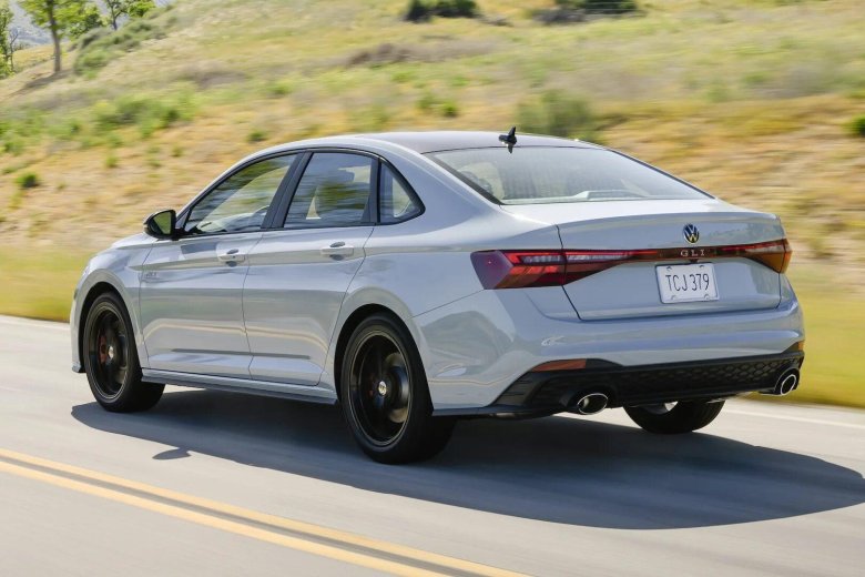 Автомобиль