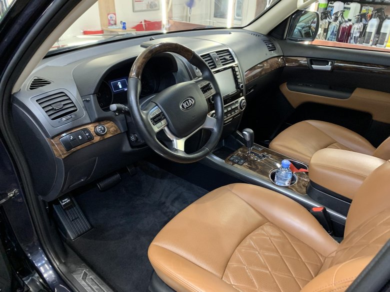 Киа Мохаве 2012 салон