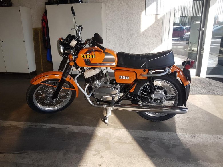 Мотоцикл cz 350 472