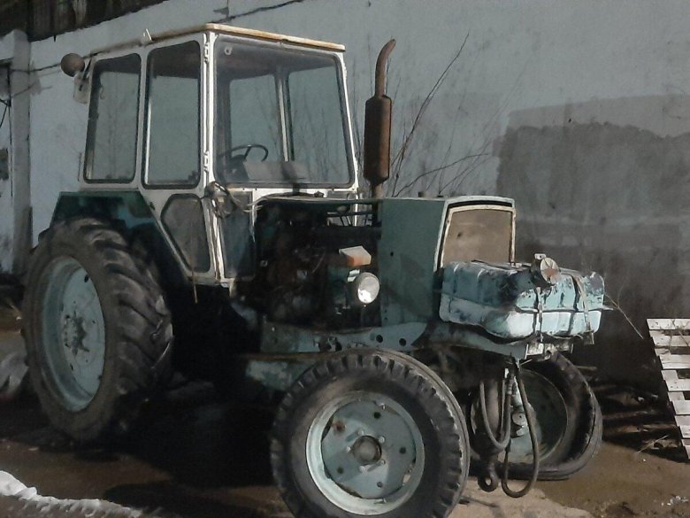 Трактор колесный юмз-6л