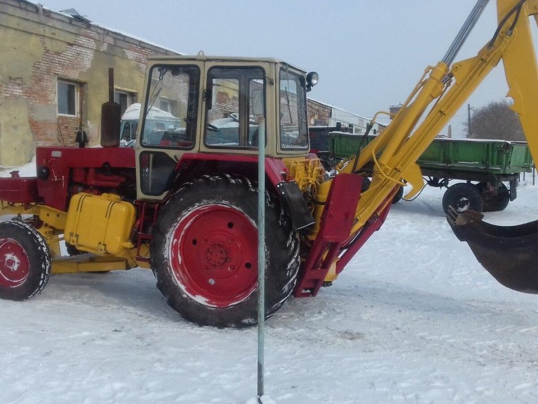 ЮМЗ 6002 экскаватор